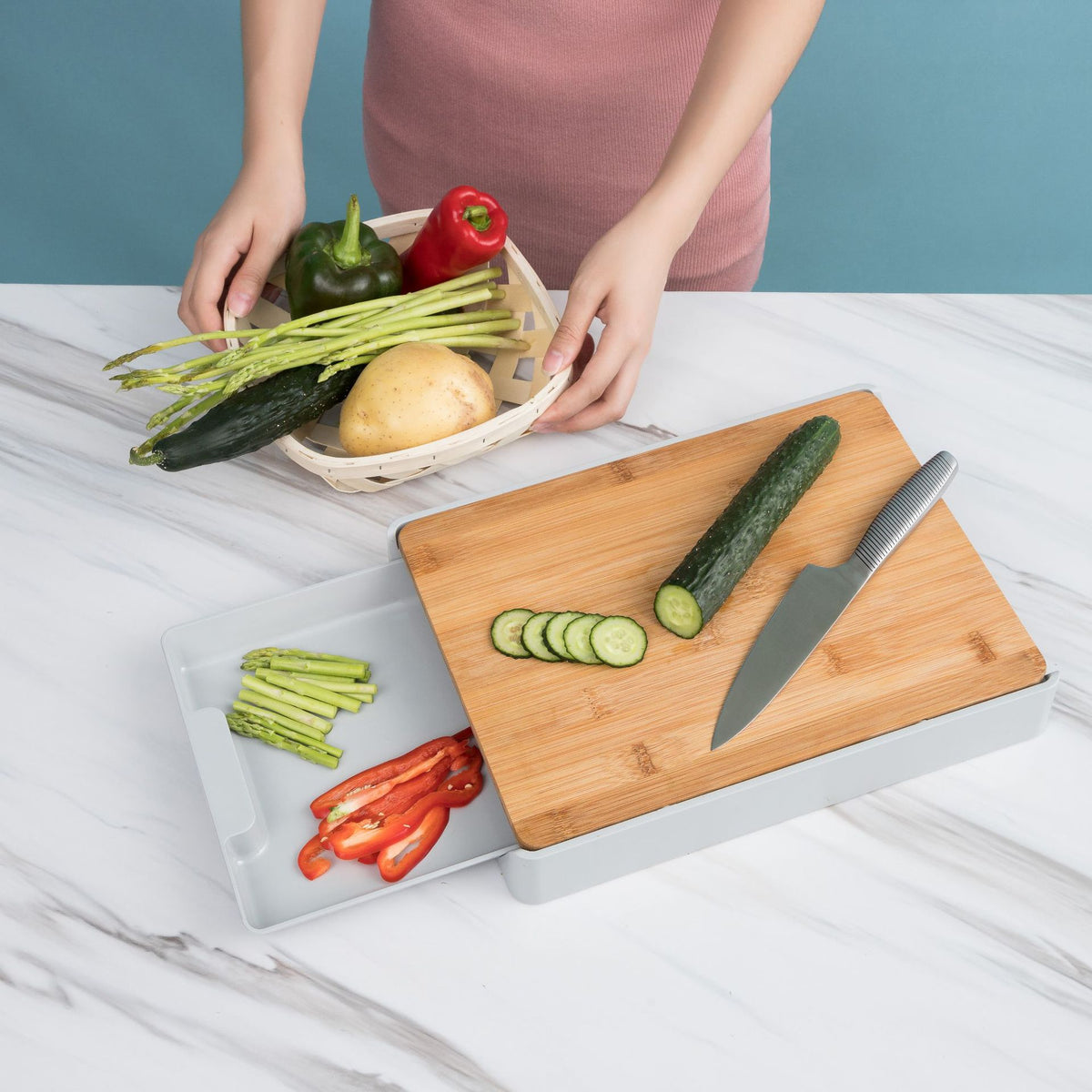 Sleek Storage Cutting Board with Drawer
